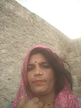 Snapshot of Hott_cutgirl chatting on 09.27.25 Hott cutgirl online show from 09.27.25