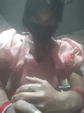 Snapshot of Hott_cutgirl chatting on 11.16.25 Hott cutgirl online show from 11.16.25