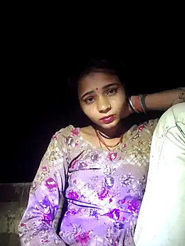 R Roshni online show from 10.18.25