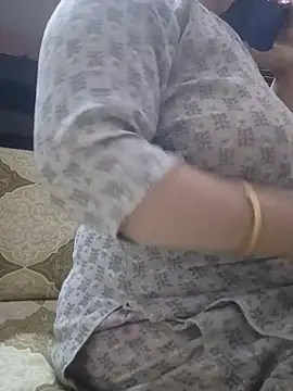 Snapshot of Jeya_thakur chatting on 07.07.26 Jeya thakur online show from 07.07.26