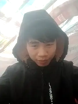 Snapshot of Nhyy_xx chatting on 11.11.25 Nhyy xx online show from 11.11.25