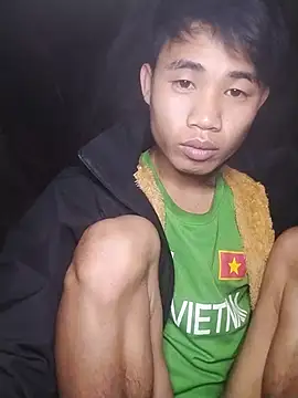 Snapshot of Nhyy_xx chatting on 11.12.25 Nhyy xx online show from 11.12.25