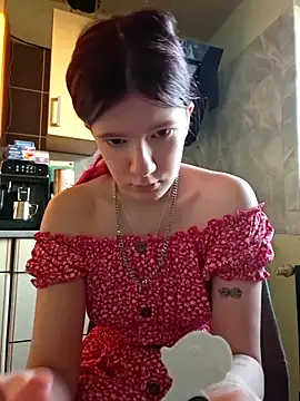 Snapshot of Hot_SkinnyGirl chatting on 04.17.26 Hot SkinnyGirl online show from 04.17.26