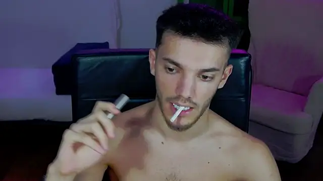 DominicValente online show from 11.16.25