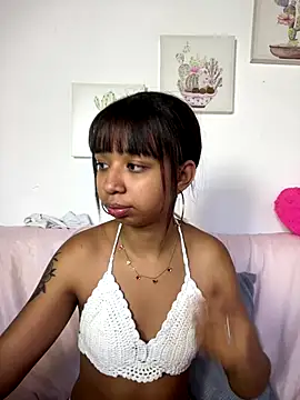 Suzanelee1 online show from 12.14.25