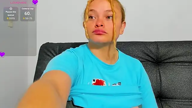 Snapshot of Cherrysweetyx chatting on 02.03.26 Cherrysweetyx online show from 02.03.26