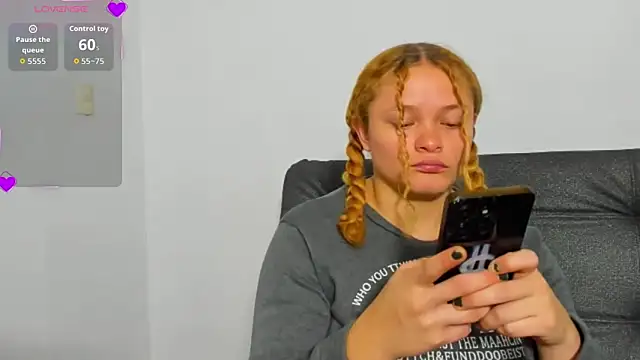 Snapshot of Cherrysweetyx chatting on 03.02.26 Cherrysweetyx online show from 03.02.26