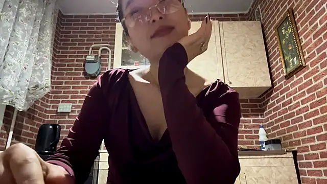 EmmaLeexth online show from 09.26.25