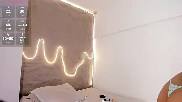 Naomy gyal online show from 10.20.25