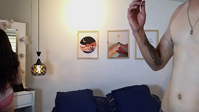 afrodita aares online show from 10.21.25