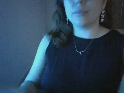 Snapshot of Hanamariah chatting on 12.02.25 Hanamariah online show from 12.02.25