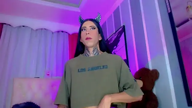 Julia Bulette1 online show from 04.05.26