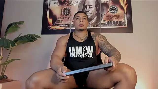 Snapshot of chrizmacgregor chatting on 02.19.26 chrizmacgregor online show from 02.19.26