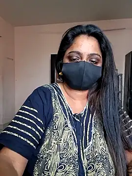 Snapshot of queendivya chatting on 06.24.26 queendivya online show from 06.24.26