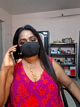 Snapshot of queendivya chatting on 07.04.26 queendivya online show from 07.04.26