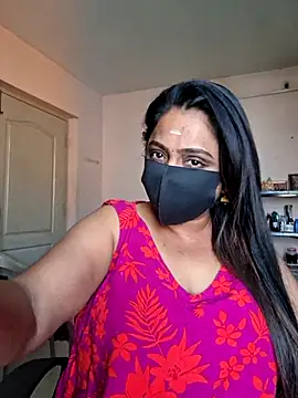 Snapshot of queendivya chatting on 07.12.26 queendivya online show from 07.12.26