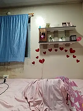 Noamilk online show from 02.12.26