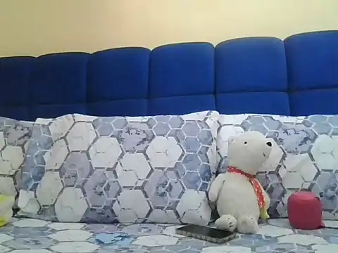 Snapshot of Suprice21 chatting on 04.02.26 Suprice21 online show from 04.02.26