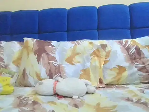 Snapshot of Suprice21 chatting on 04.10.26 Suprice21 online show from 04.10.26