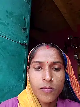 Snapshot of Hot_reshmaji chatting on 10.19.25 Hot reshmaji online show from 10.19.25