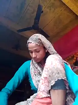 Snapshot of Hot_reshmaji chatting on 10.30.25 Hot reshmaji online show from 10.30.25