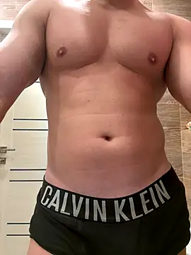 Snapshot of Magic-love1 chatting on 11.14.25 Magic-love1 online show from 11.14.25