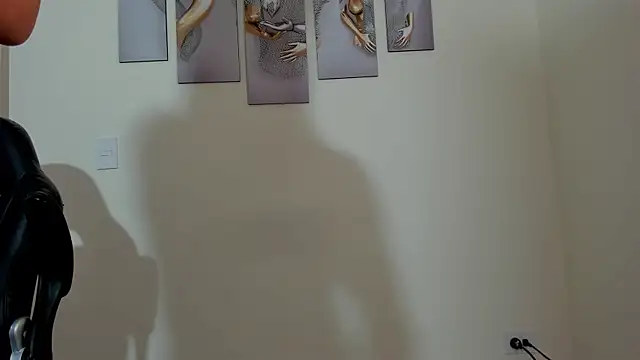 KAYLA BATISTA  online show from 03.31.26