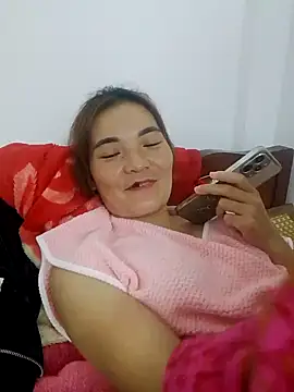 phuongxinhxan online show from 11.18.25