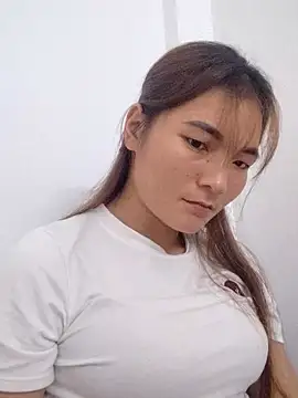 phuongxinhxan online show from 12.21.25