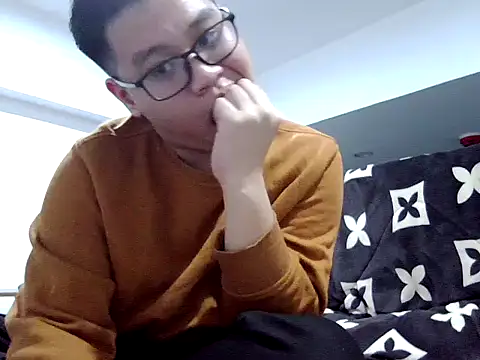 loveninja online show from 12.17.25