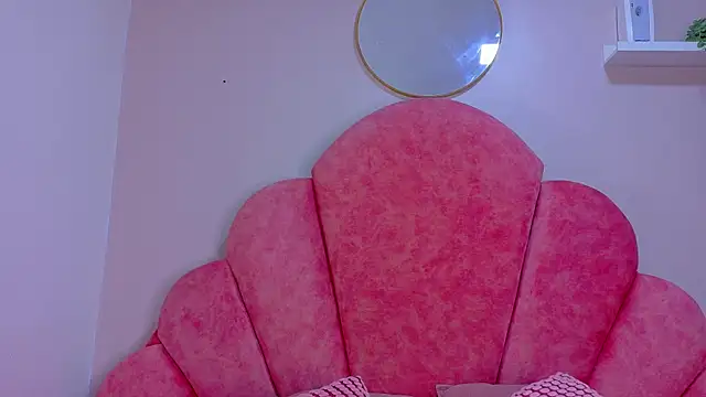 MyApril   online show from 04.17.26