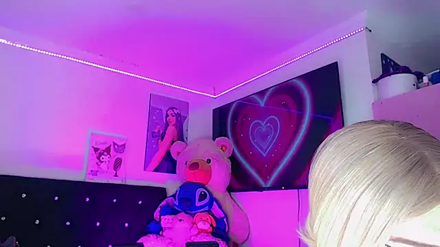 DaliaBacil25 online show from 02.28.26