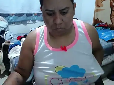 Snapshot of hotlesby_valery chatting on 05.11.26 hotlesby valery online show from 05.11.26
