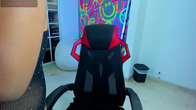 ZOE ROSE4 online show from 11.29.25