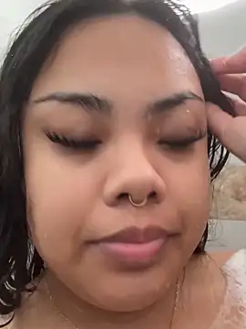 kiaradanielaxx online show from 11.16.25