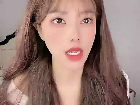 Snapshot of Thalia1149 chatting on 10.22.25 Thalia1149 online show from 10.22.25