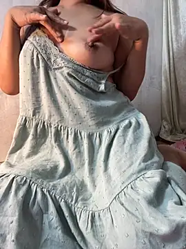 Snapshot of Min-sexy01 chatting on 11.03.25 Min-sexy01 online show from 11.03.25