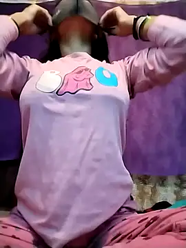 PRACHI-743 online show from 02.14.26