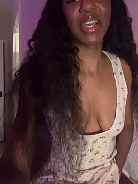 LoveDreaux online show from 04.11.26