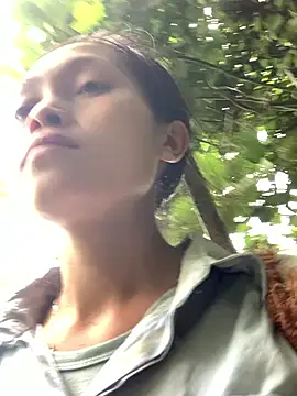 Halyy xx online show from 10.15.25