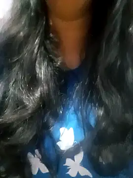 Snapshot of Sona_baby91 chatting on 10.30.25 Sona baby91 online show from 10.30.25