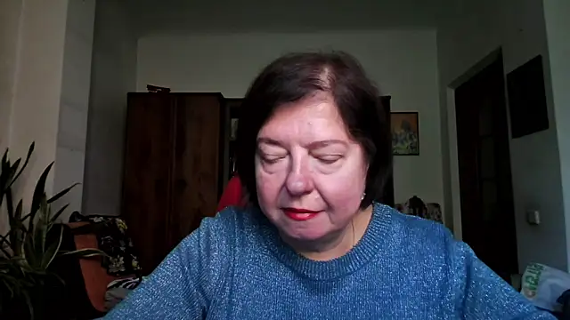 Violet Pulse online show from 10.02.25