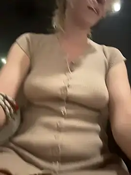 RonnieKiss online show from 02.21.26