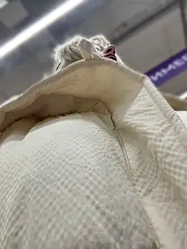 RonnieKiss online show from 04.23.26