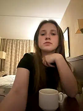 Snapshot of Niksa99x chatting on 10.12.25 Niksa99x online show from 10.12.25