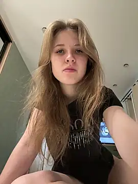 Snapshot of Niksa99x chatting on 02.12.26 Niksa99x online show from 02.12.26