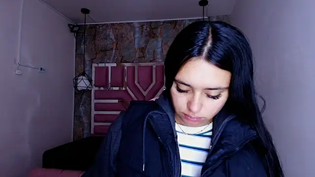 Snapshot of lorem_adams chatting on 10.04.25 lorem adams online show from 10.04.25