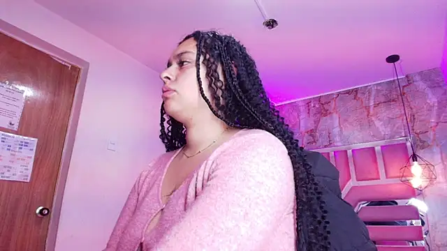 Snapshot of lorem_adams chatting on 10.24.25 lorem adams online show from 10.24.25