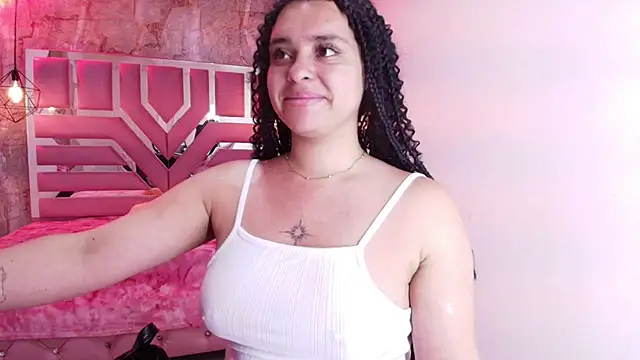 Snapshot of lorem_adams chatting on 10.29.25 lorem adams online show from 10.29.25