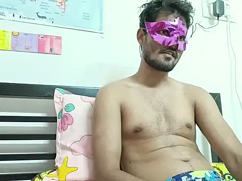 Snapshot of justin_new3 chatting on 09.25.25 justin new3 online show from 09.25.25